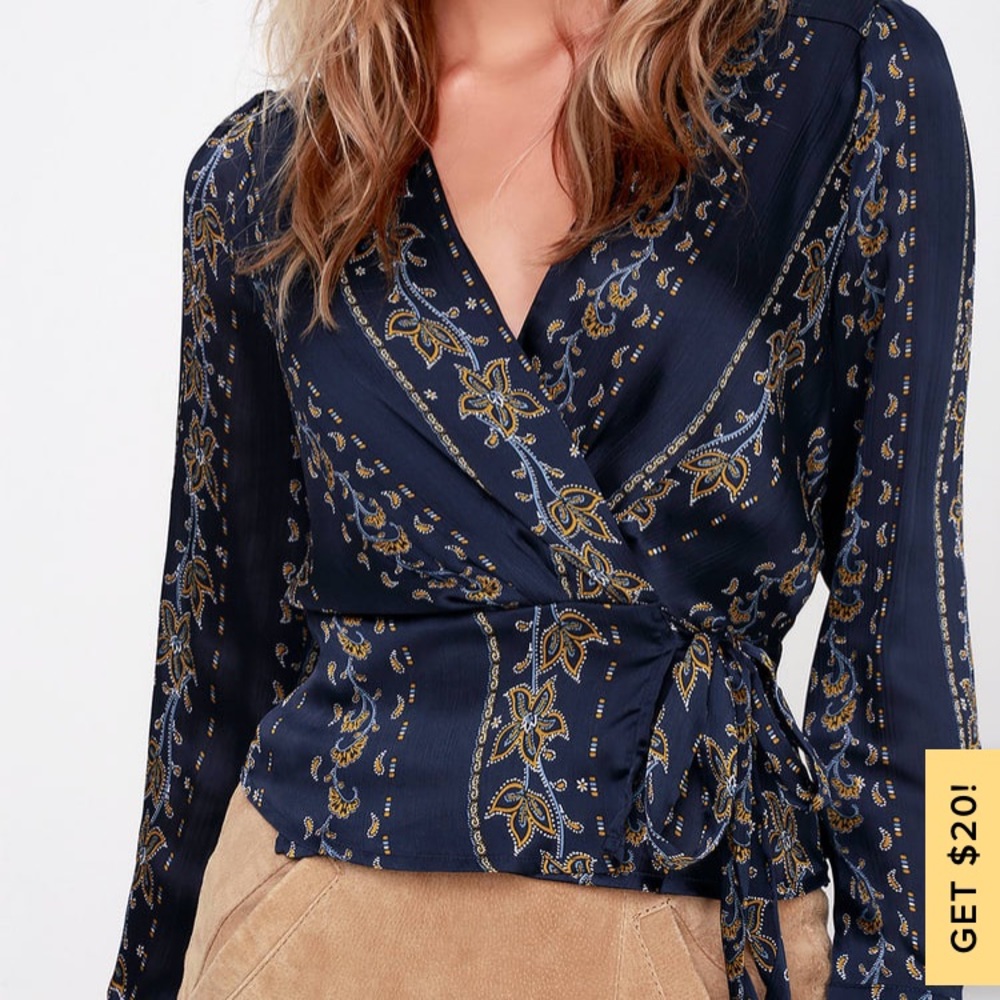 ASTR Long Sleeve Satin Wrap Top